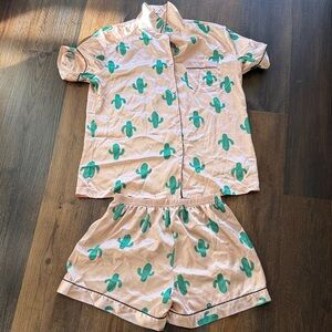 Cactus Print women’s medium pajamas